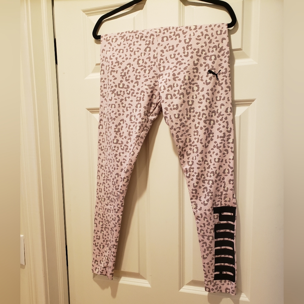 Puma leggings, lilac color, womans size M